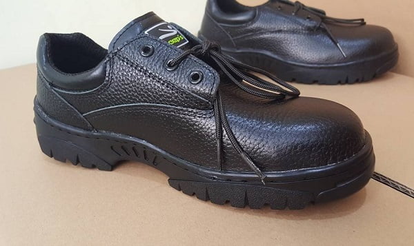 Giày bảo hộ Kcep lựa chọn đáng tin cậy cho công việc